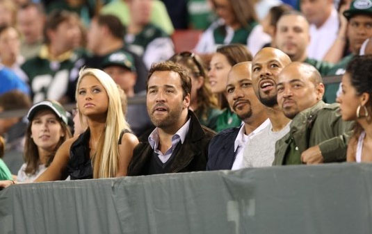 Kelly Kelly & Jeremy Piven