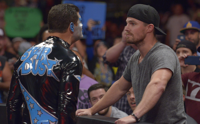 John Mayer At All In (PHOTO); Stephen Amell Backstage At All In (PHOTO) John Mayer At All In (PHOTO); Stephen Amell Backstage At All In (PHOTO)