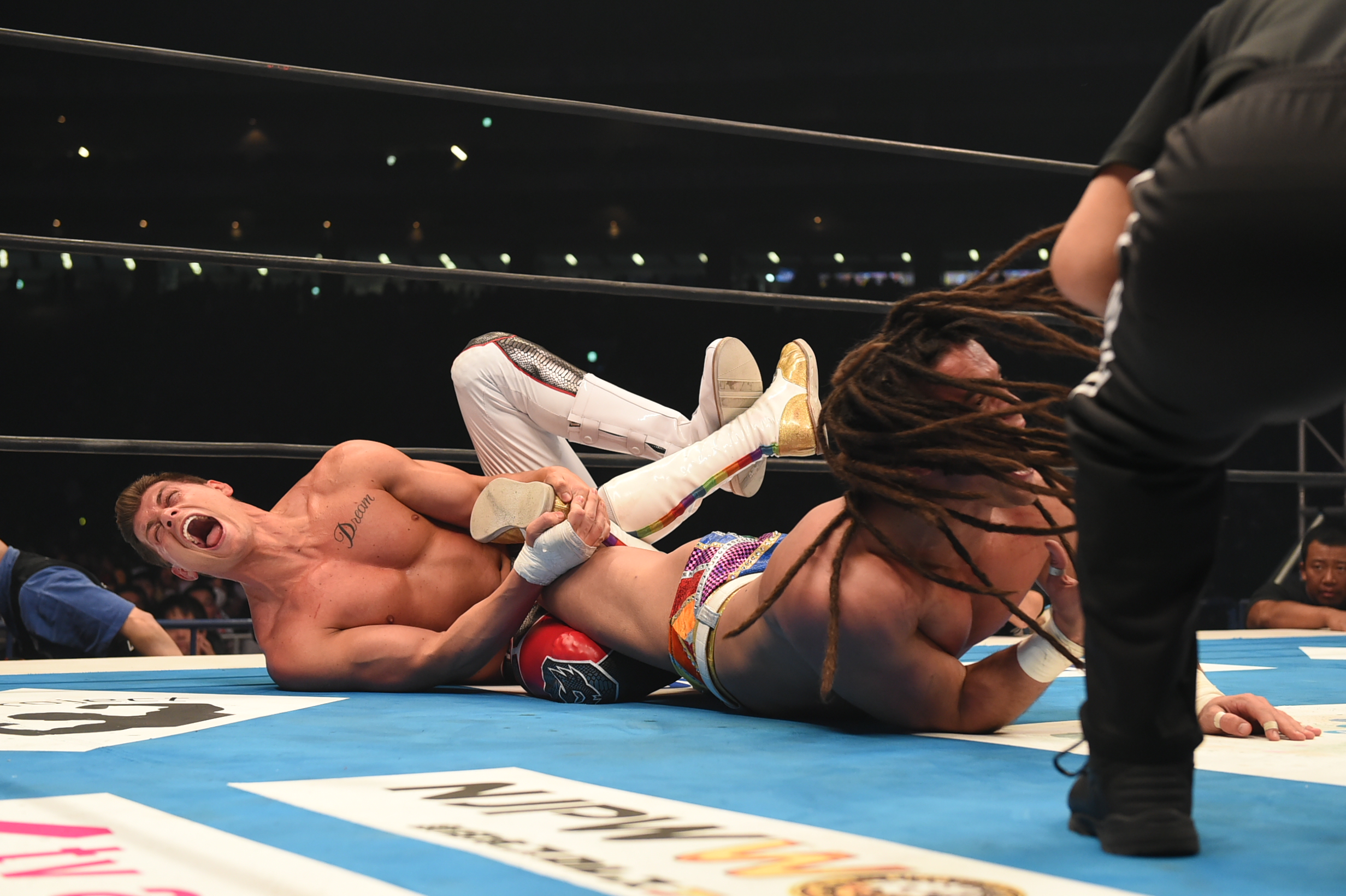 Credit: NJPW/TV Asahi Credit: NJPW/TV Asahi