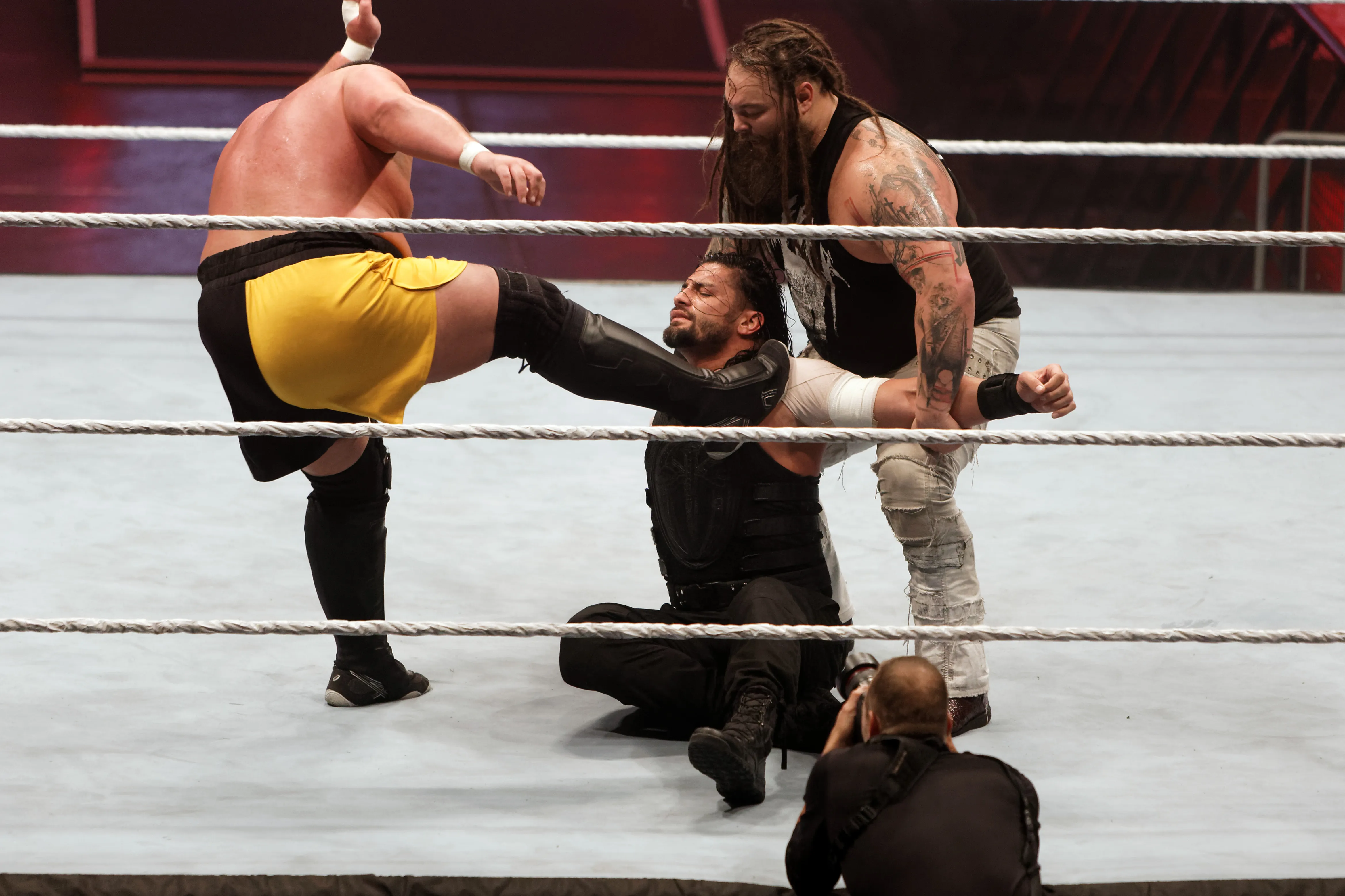 WWE Shares Samoa Joe’s Brighton, England Entrance; Superstars Wear Fake Mustaches For Movember