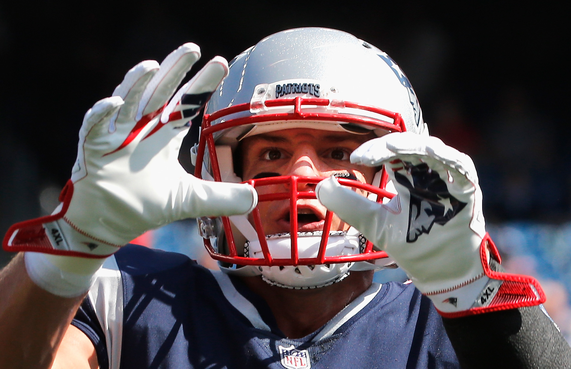 FOXBORO, MA - SEPTEMBER 24: Rob Gronkowski #87 of the New England Patriots warms up before a game against the Houston Texans at Gillette Stadium on September 24, 2017 in Foxboro, Massachusetts. (Photo by Jim Rogash/Getty Images)