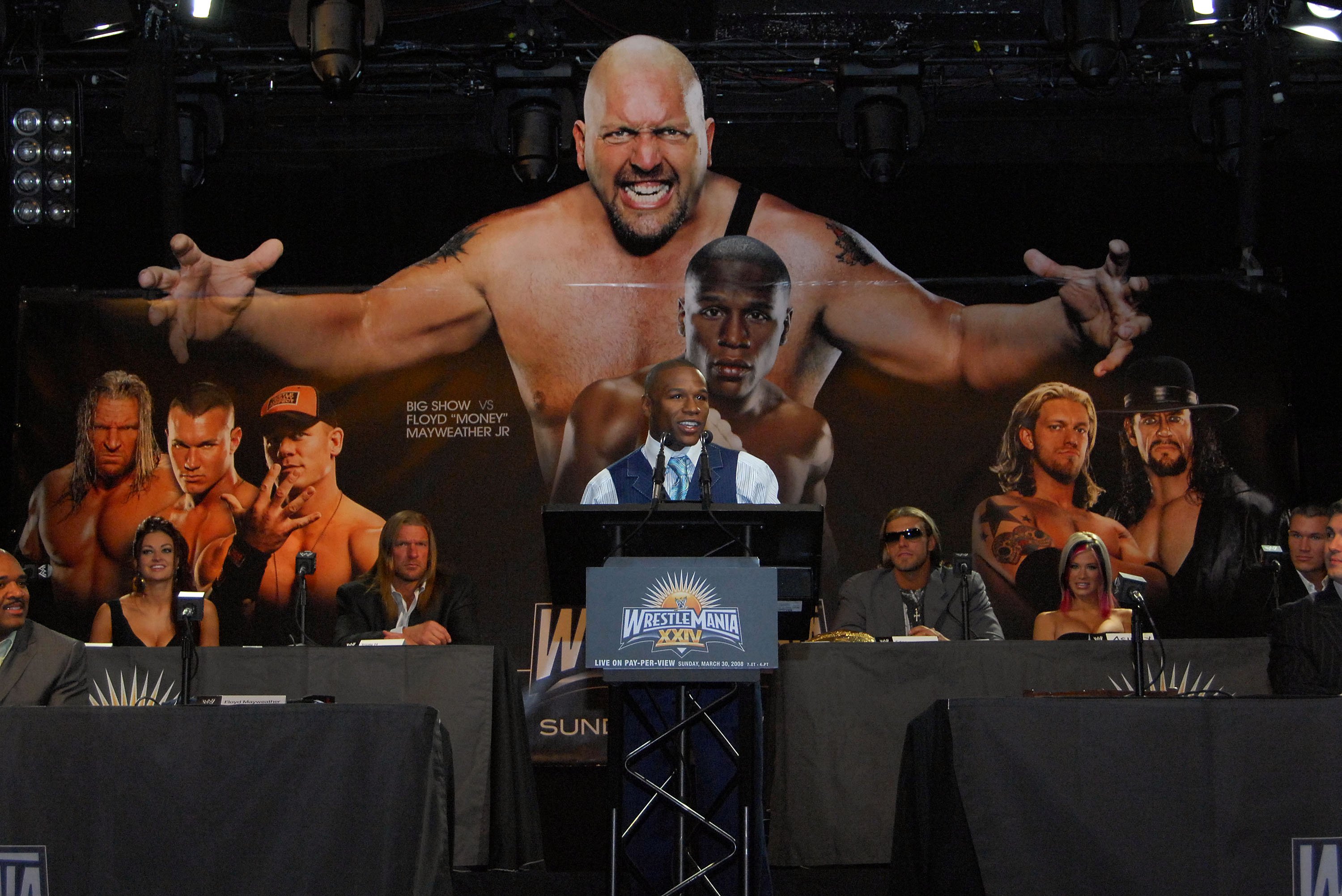 Michael Cole Reviews Big Show v Mayweather w/ Big Show; Asuka Says She’ll Remain Undefeated In 1st Ever Women’s Royal Rumble (Videos) Michael Cole Reviews Big Show v Mayweather w/ Big Show; Asuka Says She’ll Remain Undefeated In 1st Ever Women’s Royal Rumble (Videos)