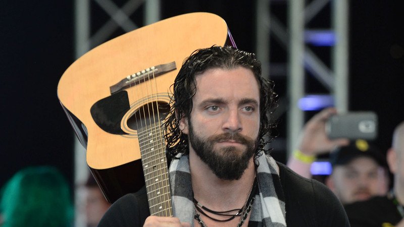 Elias Plugs His Gramercy Theatre Performance, Top 10 Raw Moments (Video)