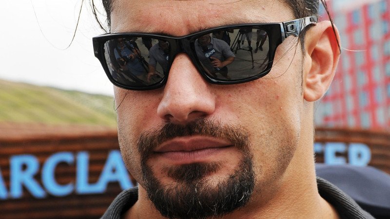 Roman Reigns Defending Universal Title On Raw; Fans Cheer Reigns After SummerSlam Roman Reigns Defending Universal Title On Raw; Fans Cheer Reigns After SummerSlam