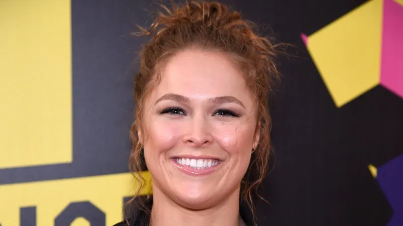 Ronda Rousey Details Her Shark Week Workouts (Video); Noam Dar Trolling His ‘Fan’ Ronda Rousey Details Her Shark Week Workouts (Video); Noam Dar Trolling His ‘Fan’