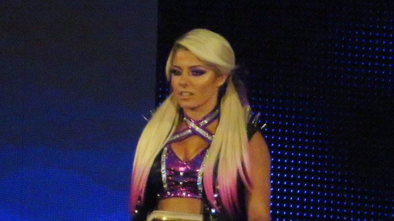 Alexa Bliss To Auction Ring Jacket And Gloves, Konnor Achieves Interesting In-Ring Stat Alexa Bliss To Auction Ring Jacket And Gloves, Konnor Achieves Interesting In-Ring Stat