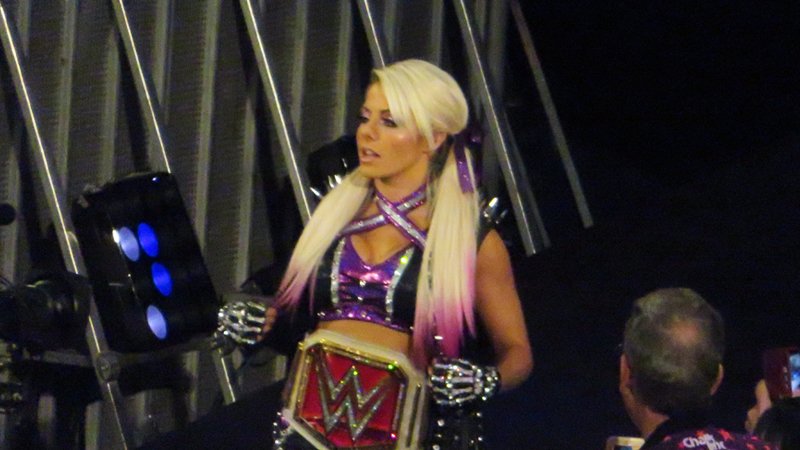 Sasha Banks & Alexa Bliss Return To In-Ring Action Sasha Banks & Alexa Bliss Return To In-Ring Action