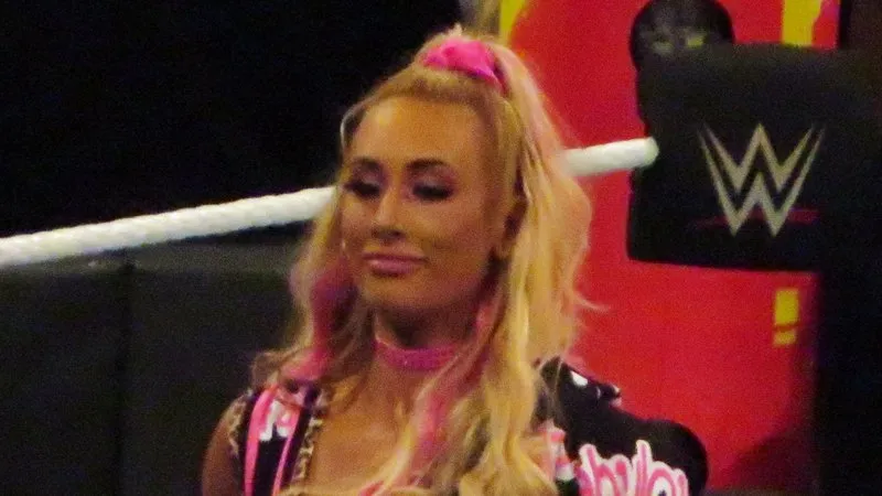 Carmella Shows Off Her New Look, Fabulous Truth Initiate A Dance-Off With Team Awe-ska (Video) Carmella Shows Off Her New Look, Fabulous Truth Initiate A Dance-Off With Team Awe-ska (Video)