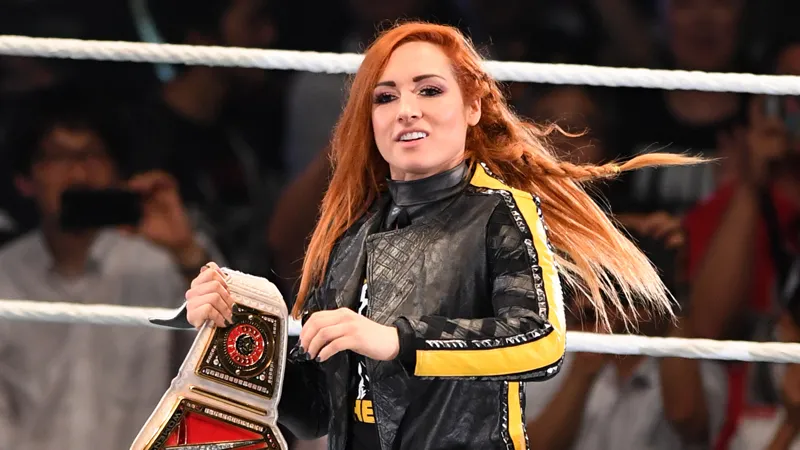 BECKY LYNCH challenges SETH ROLLINS?!?! 