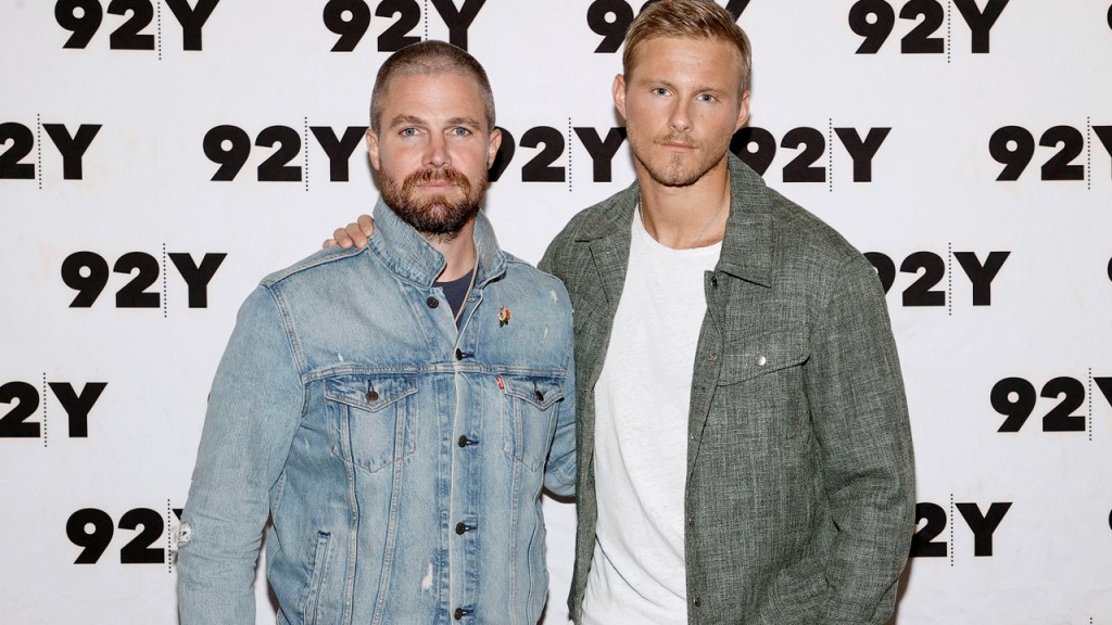 Stephen Amell and Alexander Ludwig