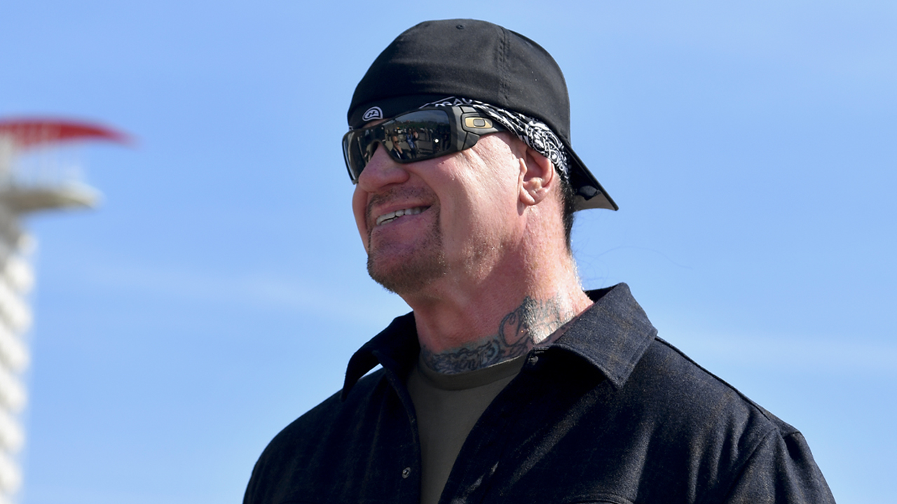 The Undertaker ends Hall of Fame speech with a powerful final