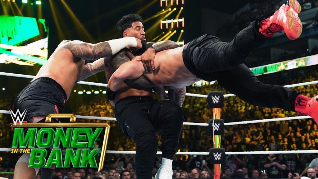Solo Sikoa Roman Reigns WWE Money In The Bank