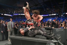 WWE SmackDown #906