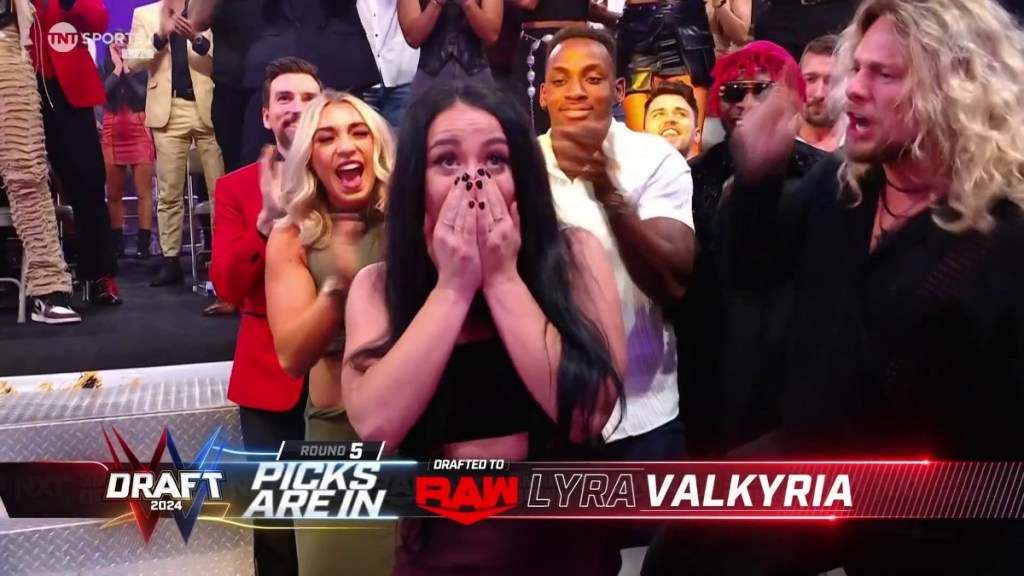 WWE RAW Selects Lyra Valkyria In 2024 WWE Draft