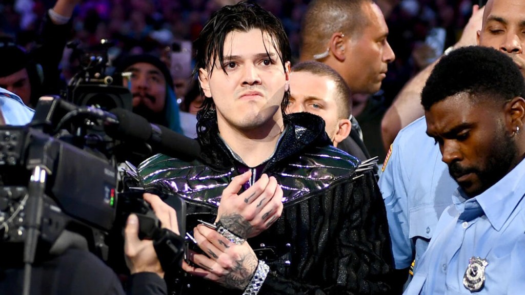 WWE Hall of Famer Praises Dominik Mysterio’s Growth and Authentic Character