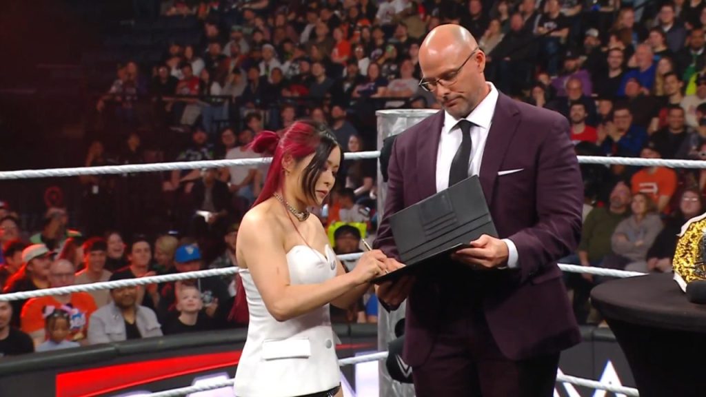 IYO SKY Adam Pearce WWE RAW