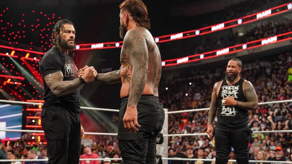 Roman Reigns Jey Uso Jimmy Uso WWE