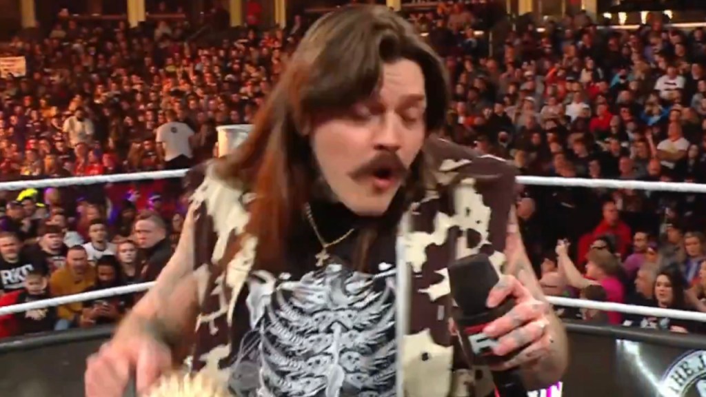 Stephanie Vaquer Scares Dominik Mysterio With New Pyro On WWE RAW