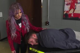 Candice LeRae seeks help for Johnny Gargano’s depression at WWE SmackDown