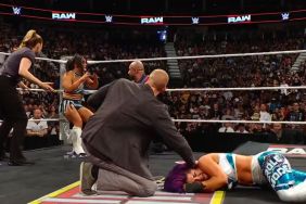 Lyra Valkyria betrays Bayley on WWE RAW