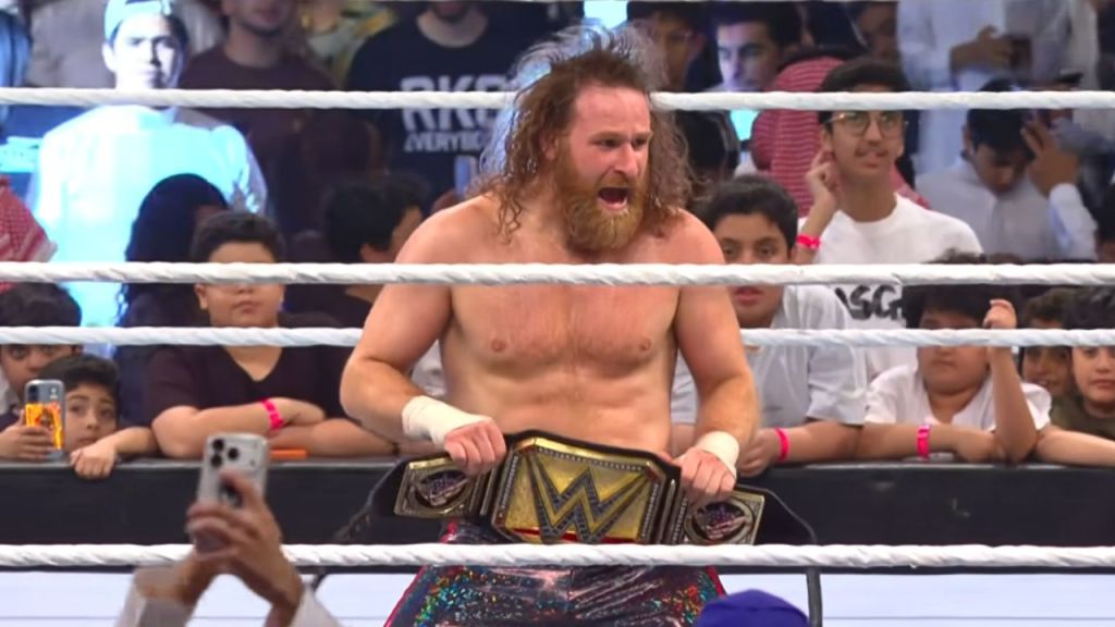WATCH: Crowd Reacts to Sami Zayn’s First Appearance As WWE Champion on SmackDown — Spoiler