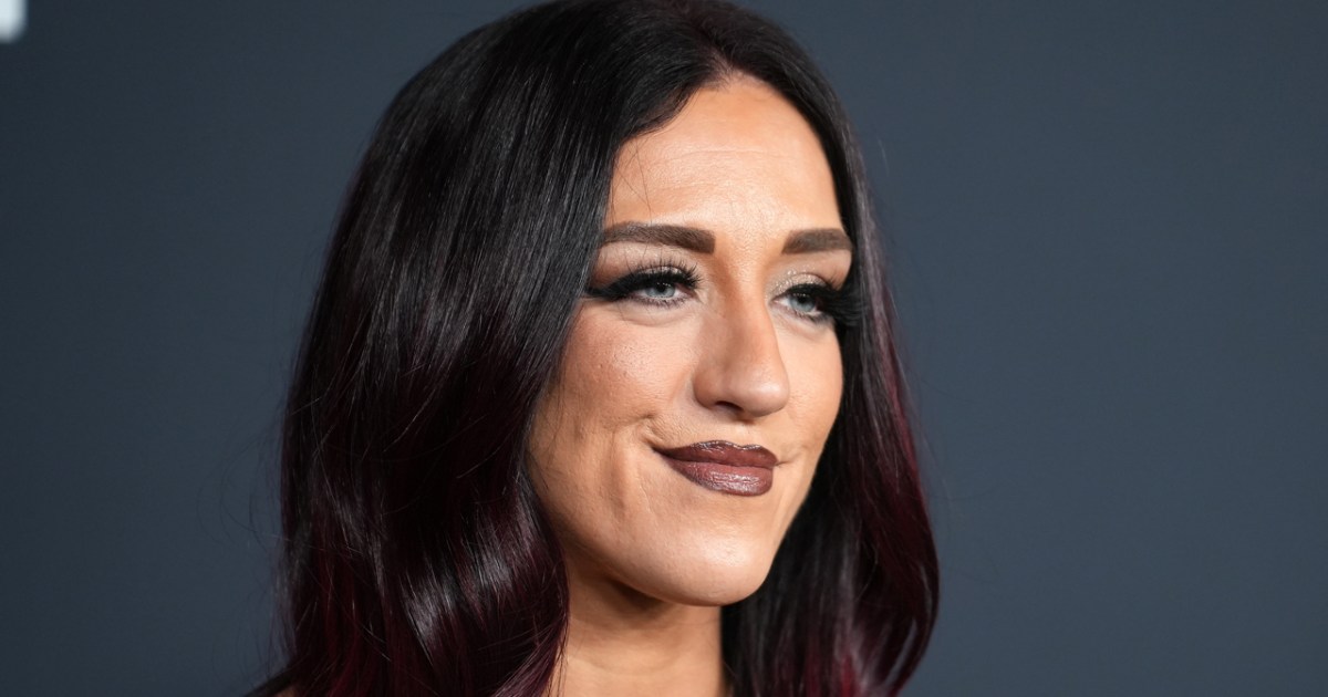 Alba Fyre Reveals ‘Sad Fact' About Her Robin Williams Fandom