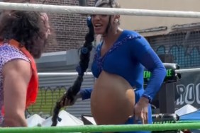 bianca belair pregnant wrestler cosplay
