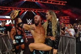 Maxxine Dupri kisses Austin Theory on WWE RAW