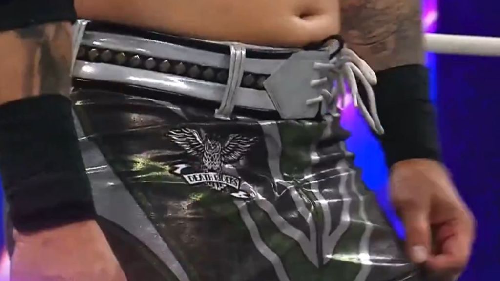 AEW Star Updates Ring Gear After Officially Joining Faction on Dynamite