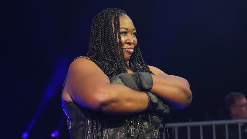 Awesome Kong Aew 2