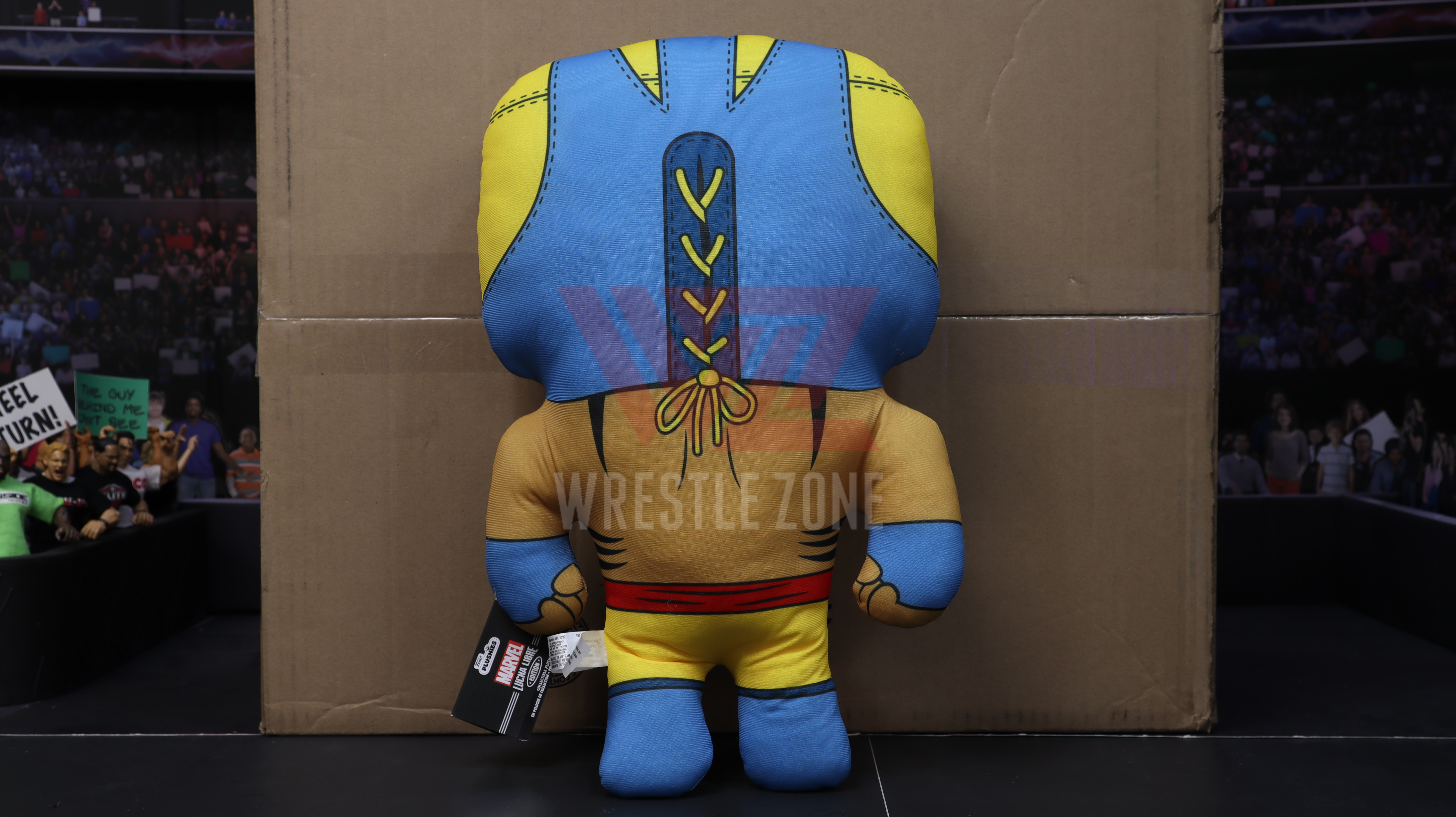 Wz_marvel_lucha_wave1_pops_plush_keychains_20201111_1381