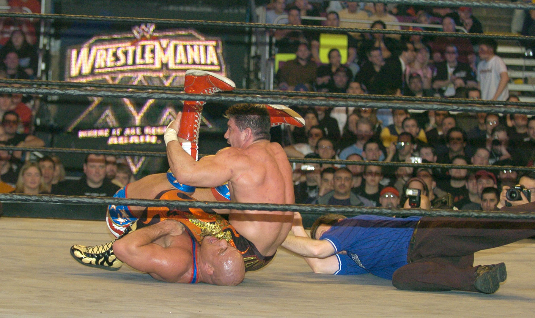 Kurt Angle vs Eddie Guerrero