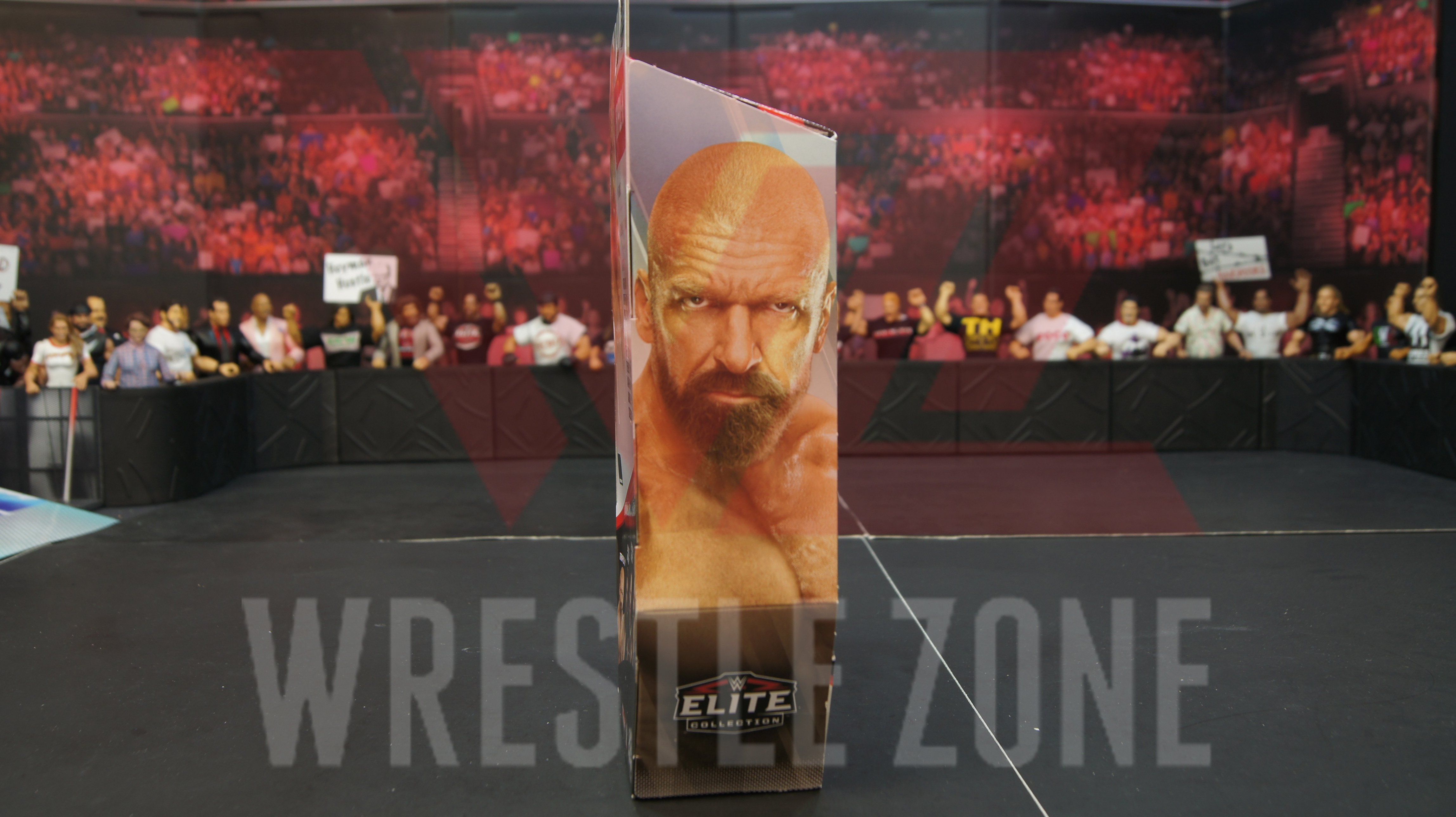 Wz_wwe_elite73_tripleh_d