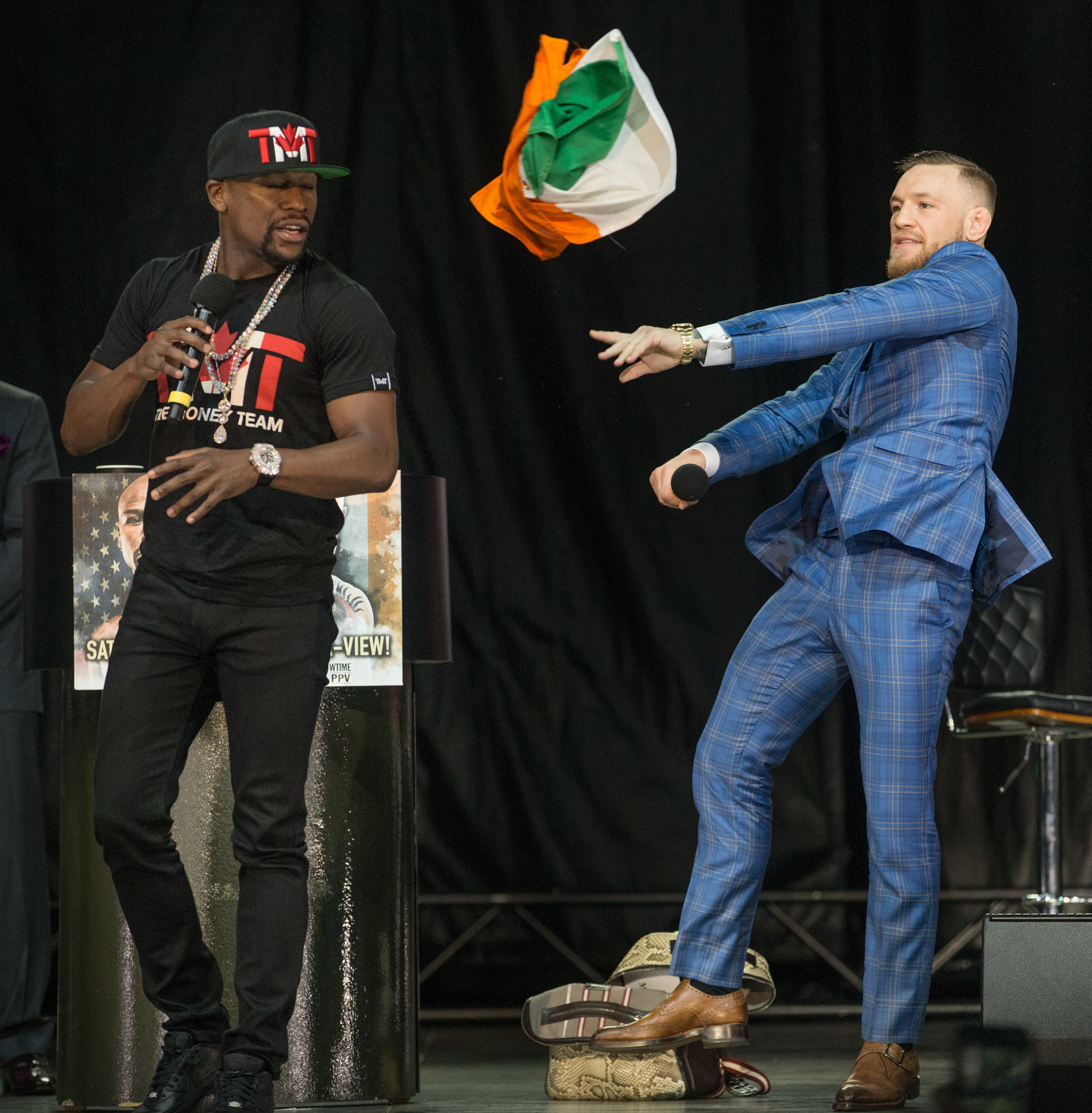 Mayweather McGregor #12