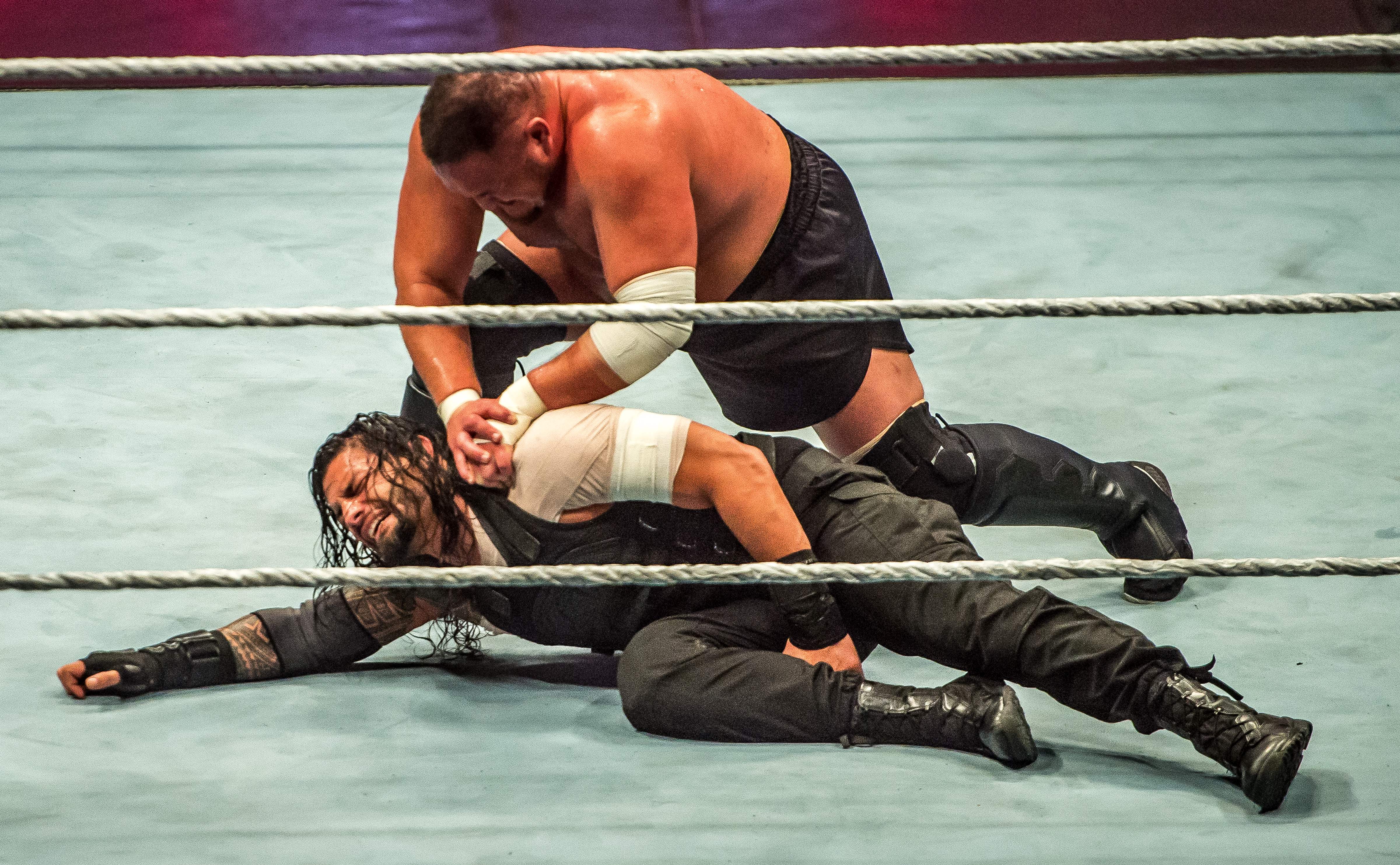 Wyatt/Joe v Reigns/Rollins
