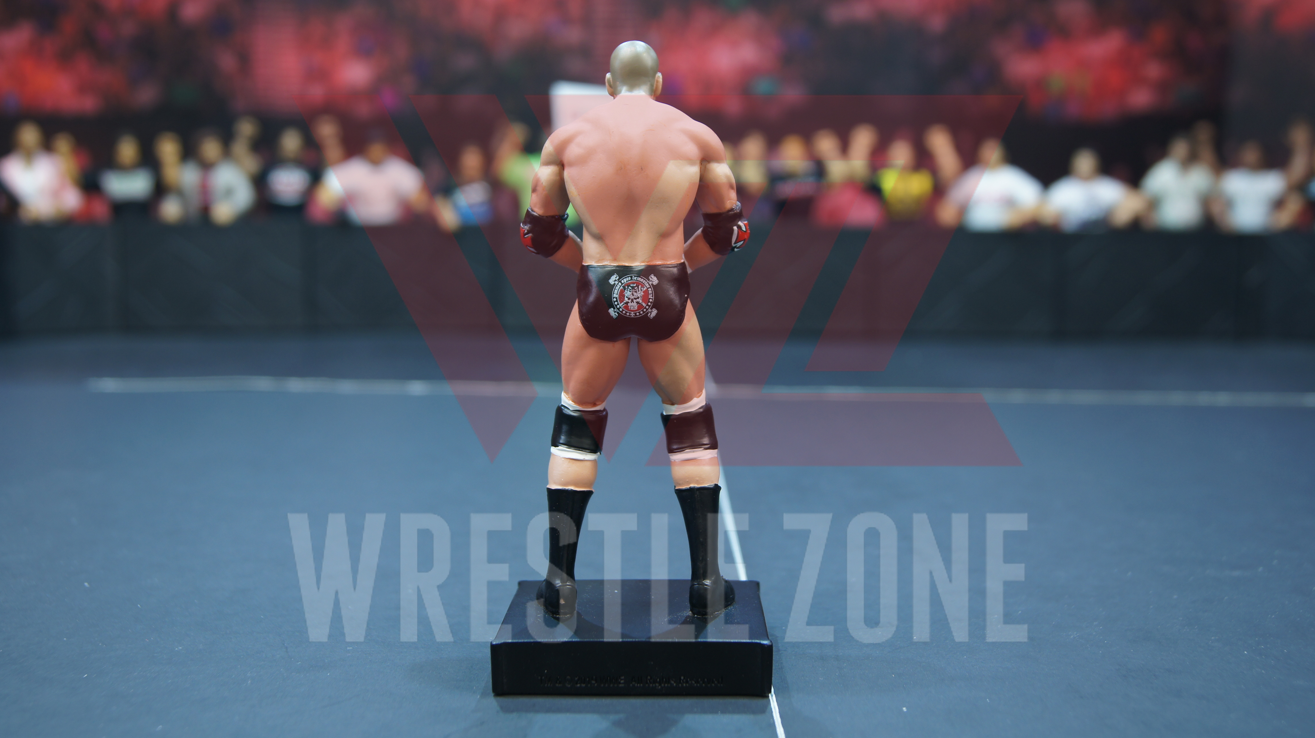 Wwe_hero_collector_hhh_g