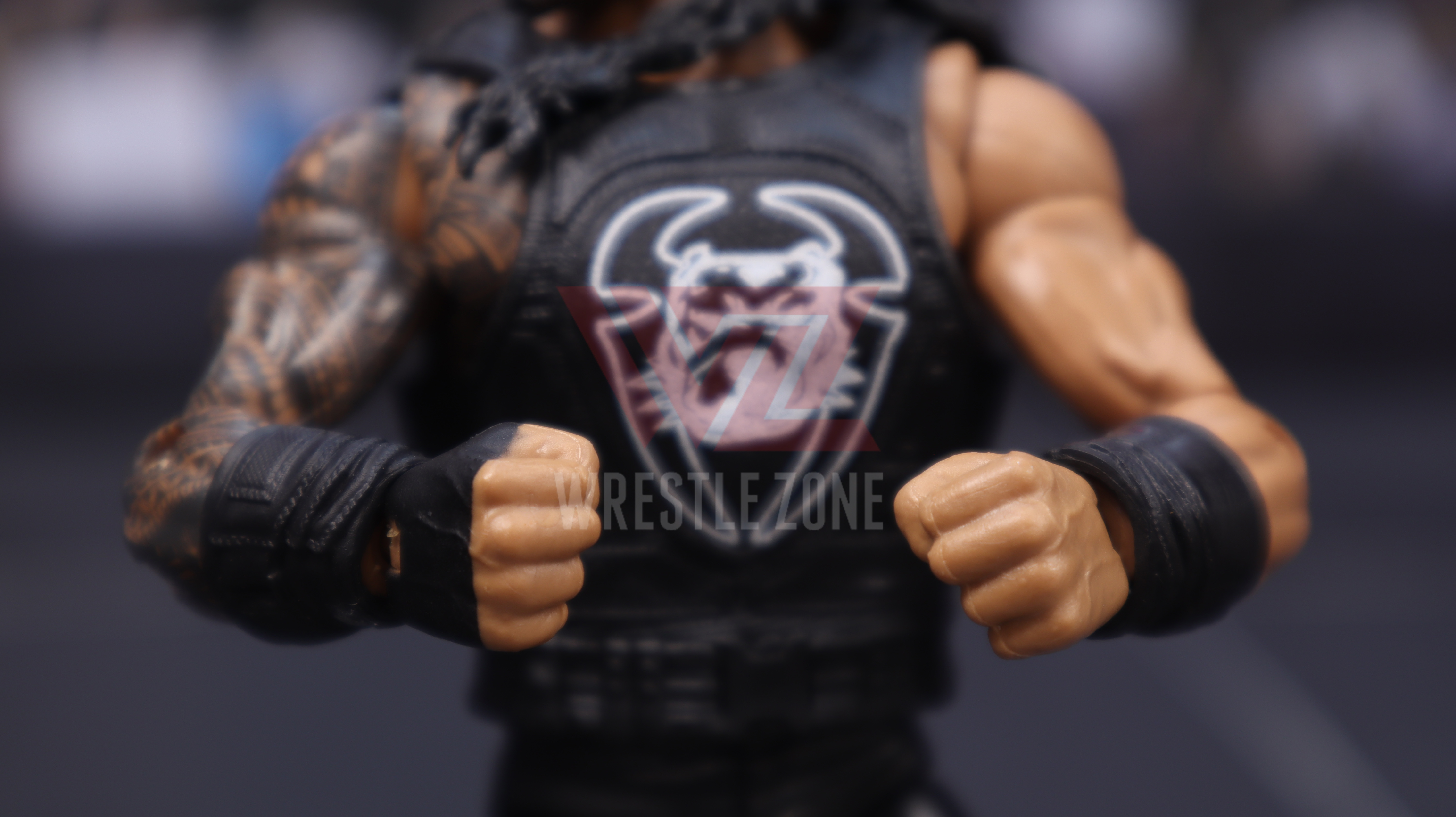 Wz_wwe_elite84_roman_20210203_2625