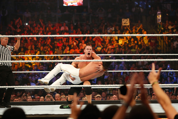Seth Rollins vs John Cena